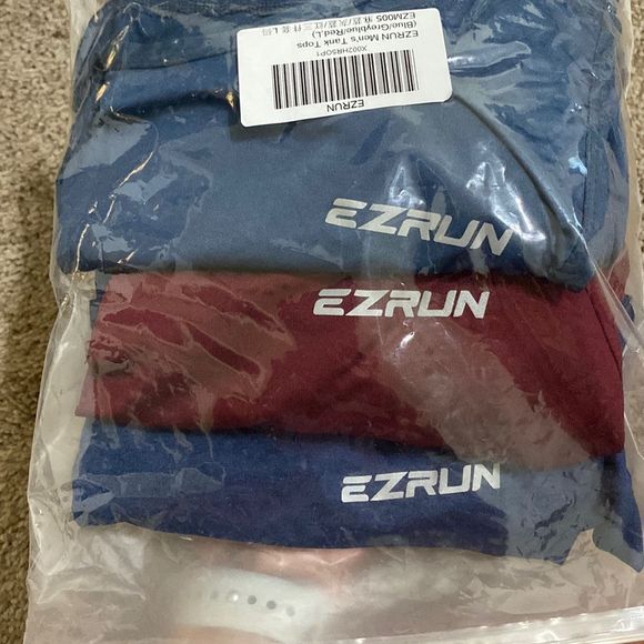 EZRUN Other - NWT EZRUN Men’s Set 3 Tank Tops Size Large